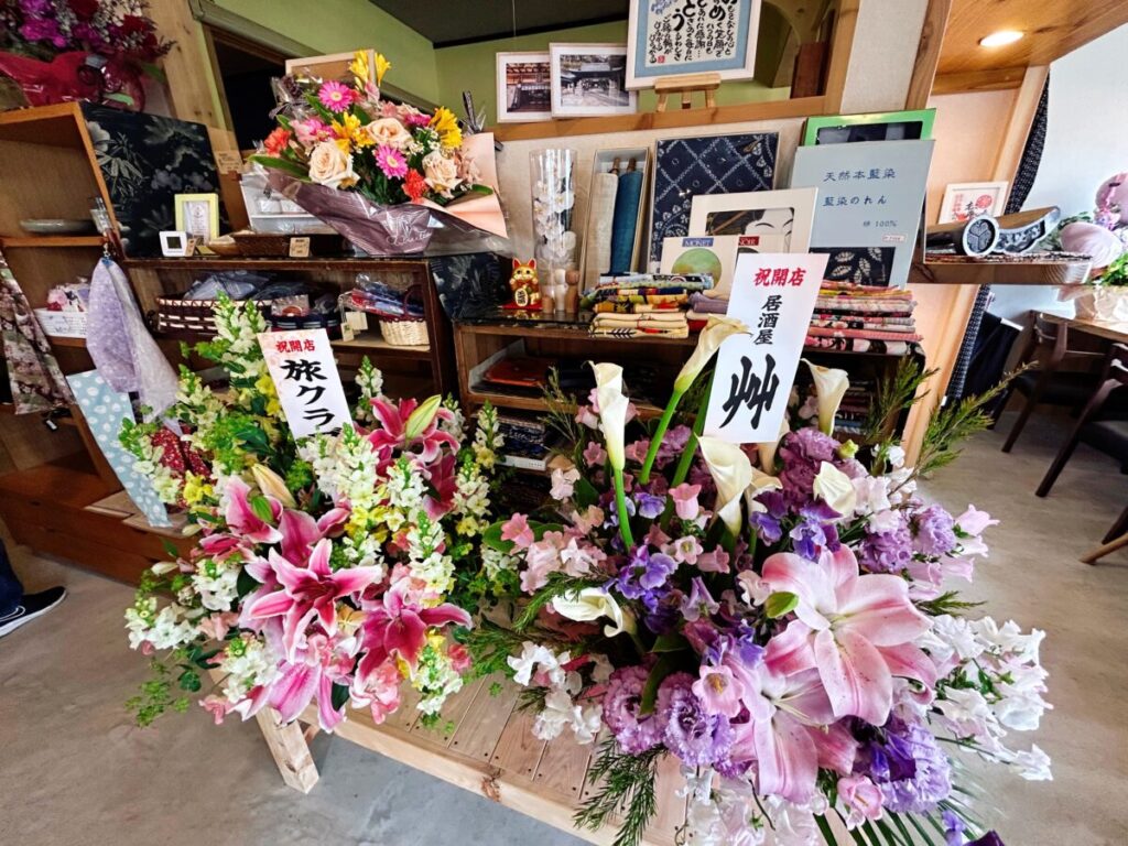 Inacafe_青木呉服店 店内 雰囲気 写真 開店