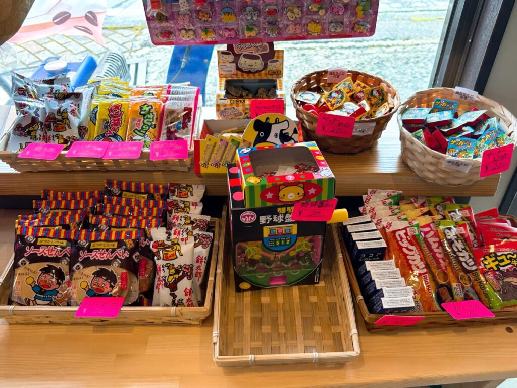 Inacafe_青木呉服店 駄菓子 子供 憩い 猪苗代 遊び