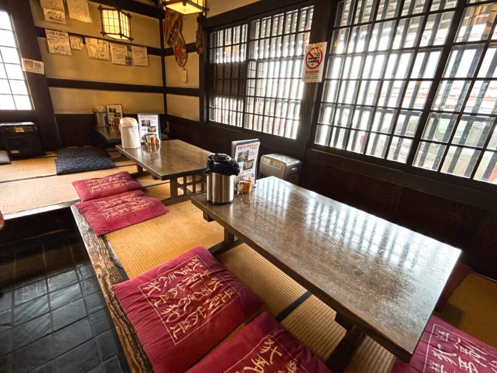 手打ち蕎麦 郷土料理 二丸屋 武蔵亭 店内 雰囲気 写真