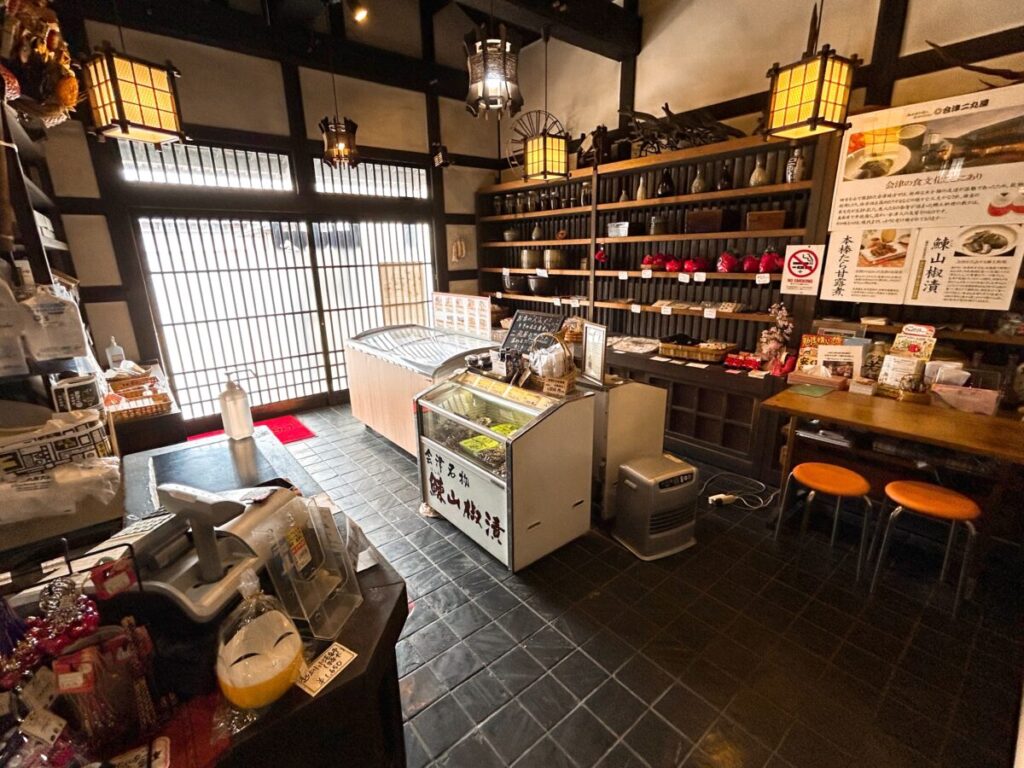 手打ち蕎麦 郷土料理 二丸屋 武蔵亭 店内 雰囲気 写真 売店