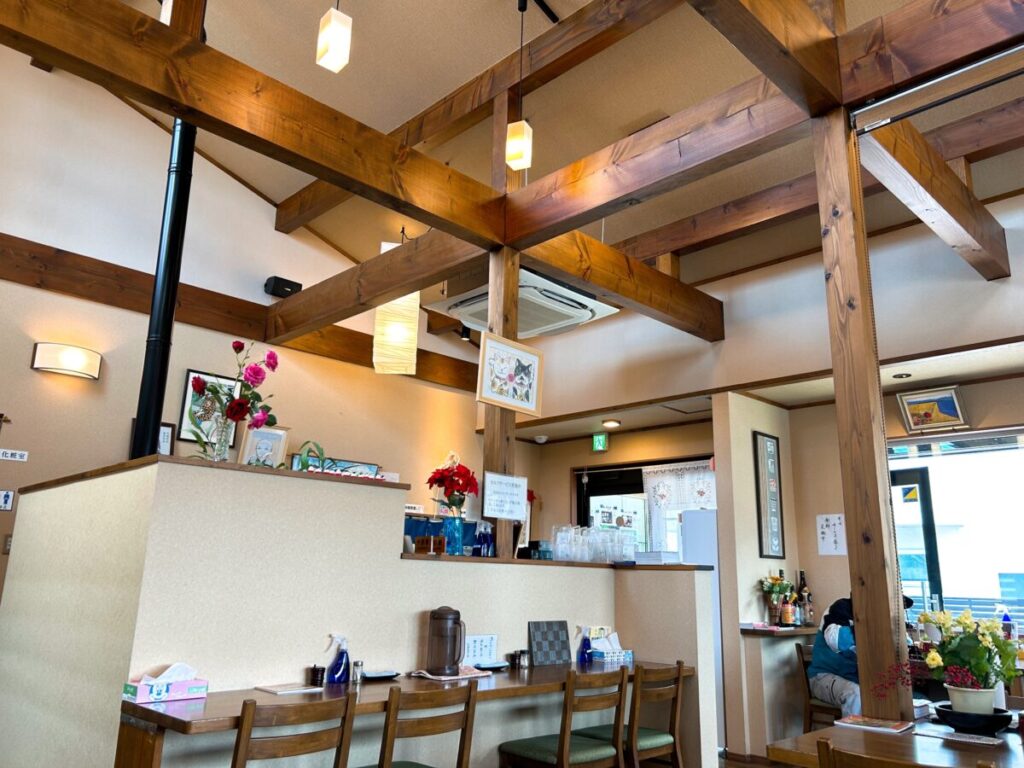 そばの蔵 美國庵 店内 雰囲気 写真