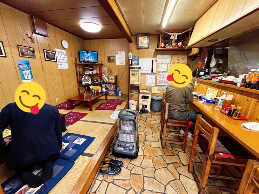 はるや食堂 店内 雰囲気 写真