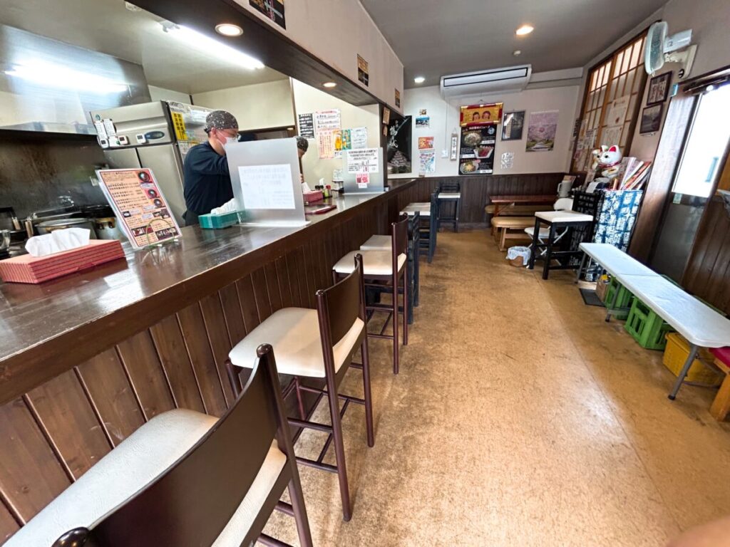 馬力本願 店内 雰囲気