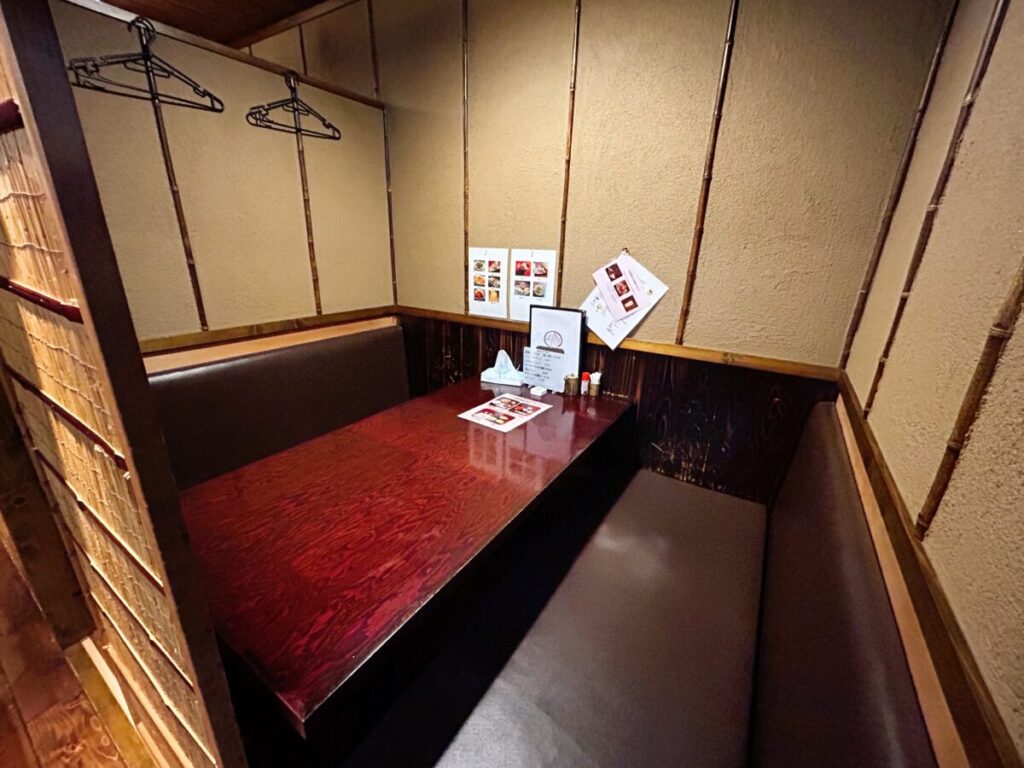 会津居酒屋かたもり 店内 雰囲気 写真