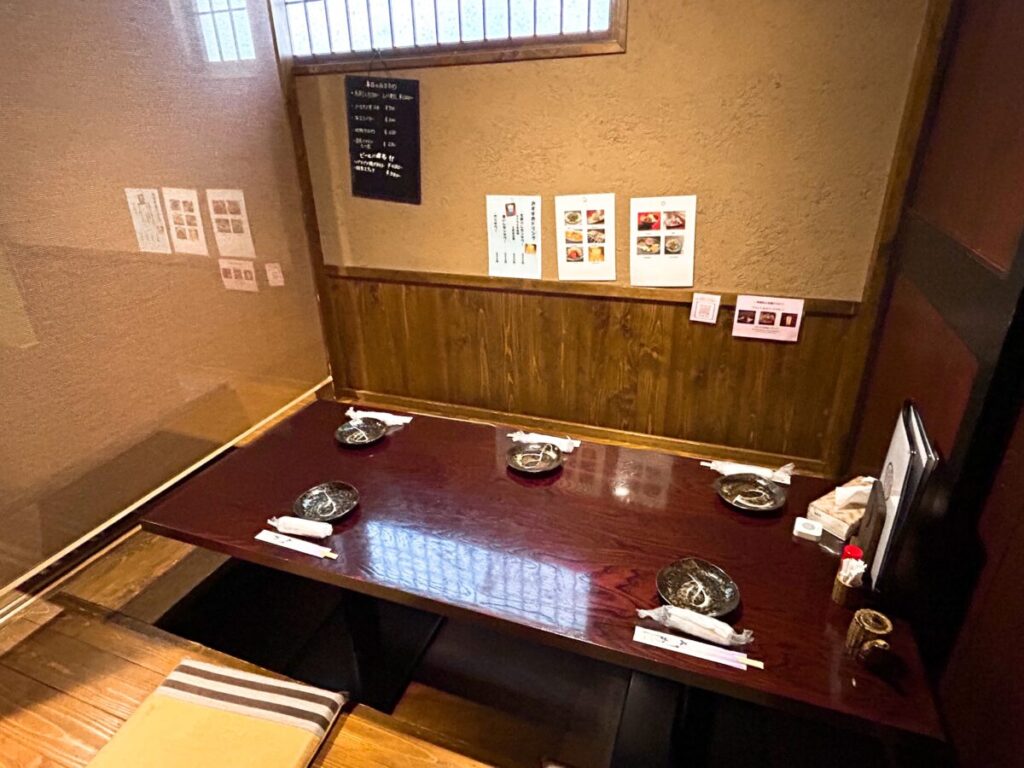 会津居酒屋かたもり 店内 雰囲気 写真