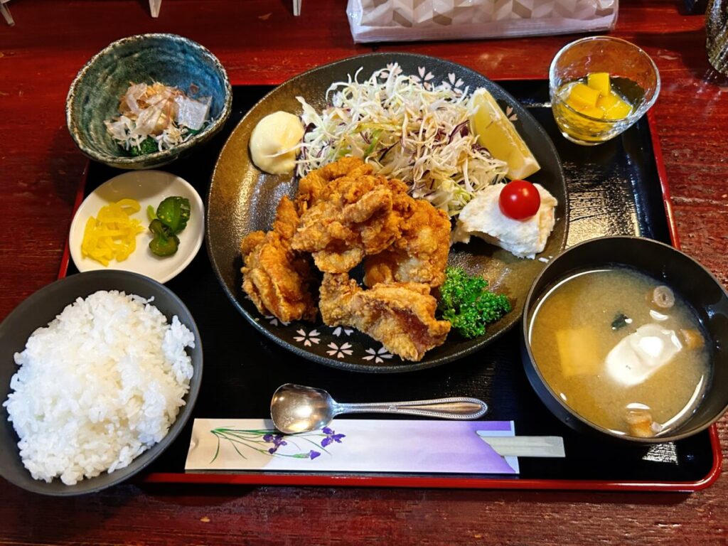 会津居酒屋かたもり から揚げ定食 ランチ