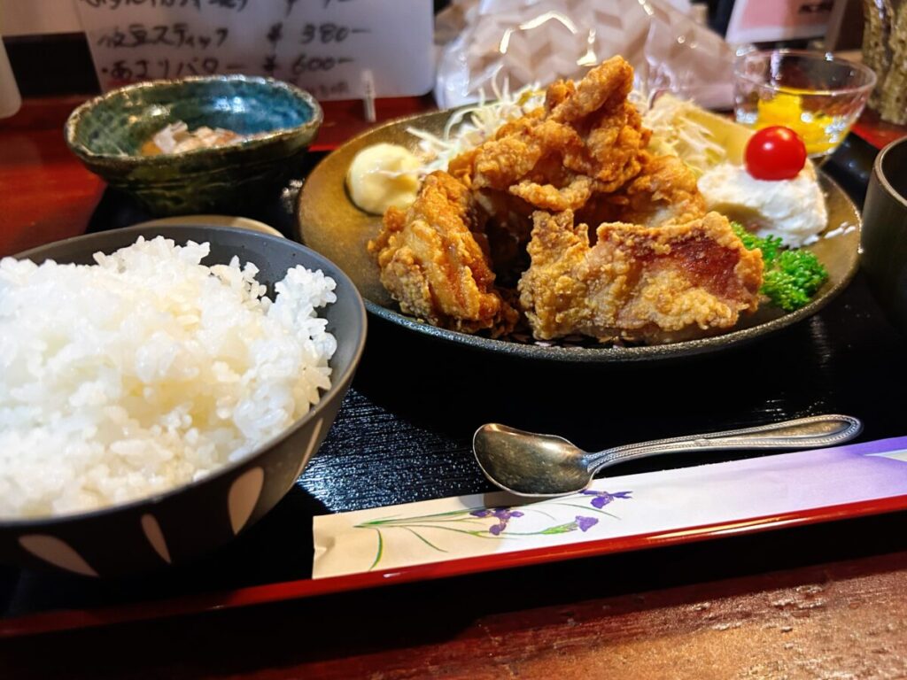 会津居酒屋かたもり から揚げ定食 ランチ