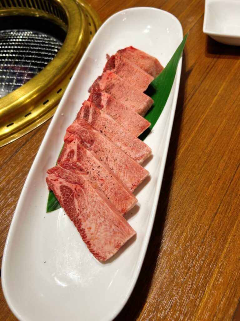 鍋と焼肉 だるま 厚タン塩