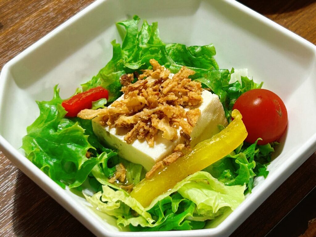 鍋と焼肉 だるま サラダ