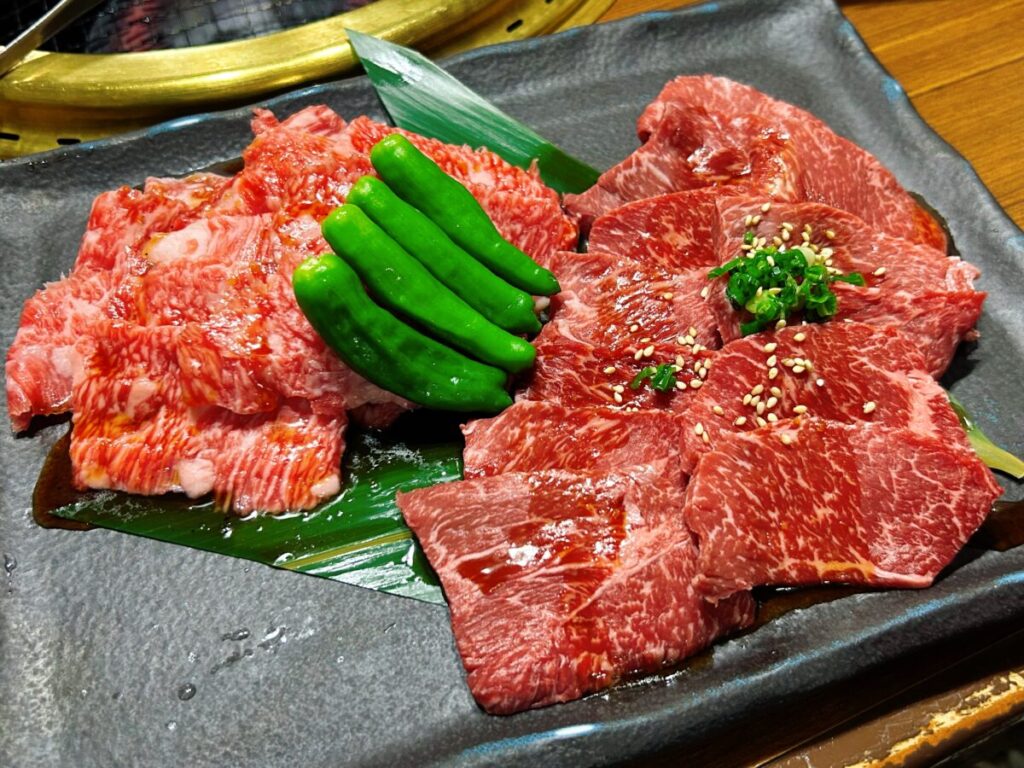 鍋と焼肉 だるま カルビ ロース 盛合せ