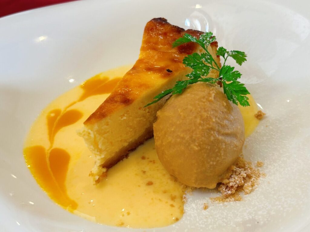 ポタジエレストラン 菜園ランチ デザート ベイクドチーズケーキ アイスクリーム