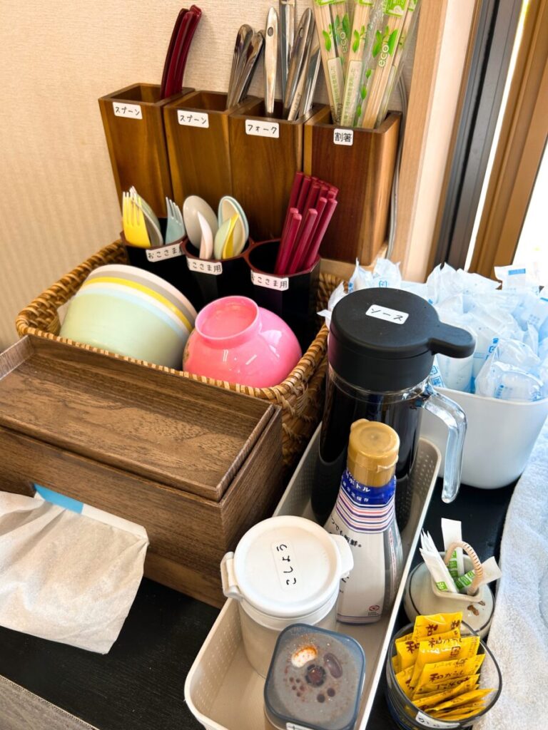 ぐんじぃ~食堂 店内 雰囲気 写真
