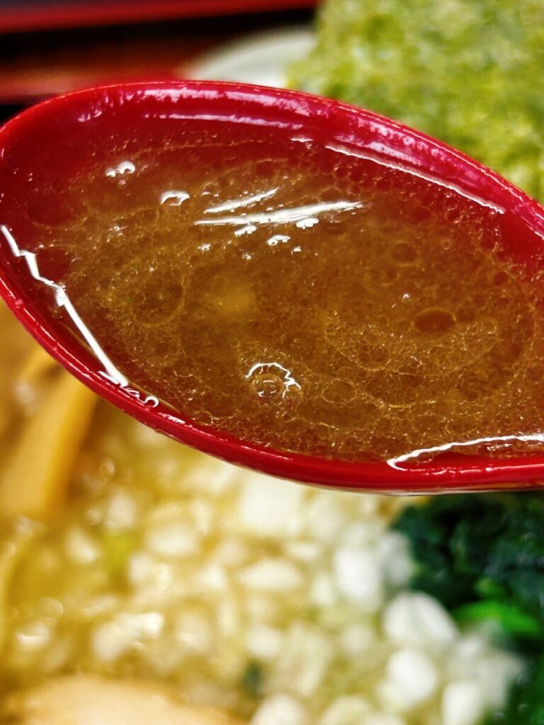 麺とお米の毘沙門天 こってり濃厚豚骨醤油毘沙ラーメン＆炭焼き半やきとり丼（タレ）