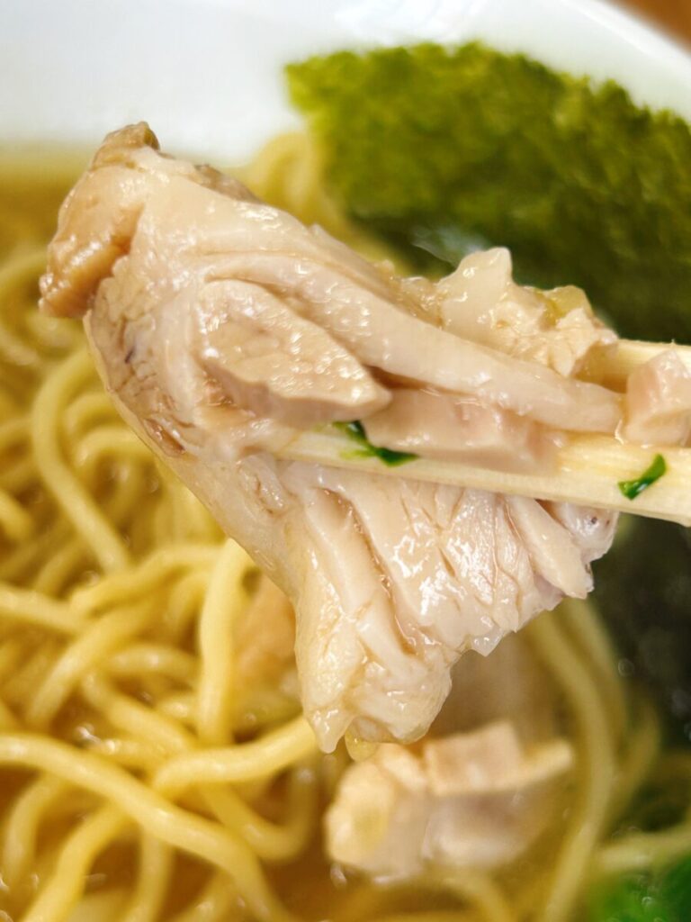 麺とお米の毘沙門天 こってり濃厚豚骨醤油毘沙ラーメン＆炭焼き半やきとり丼（タレ）