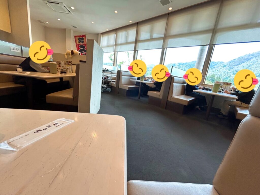 味の食卓はだかや 店内 雰囲気 写真