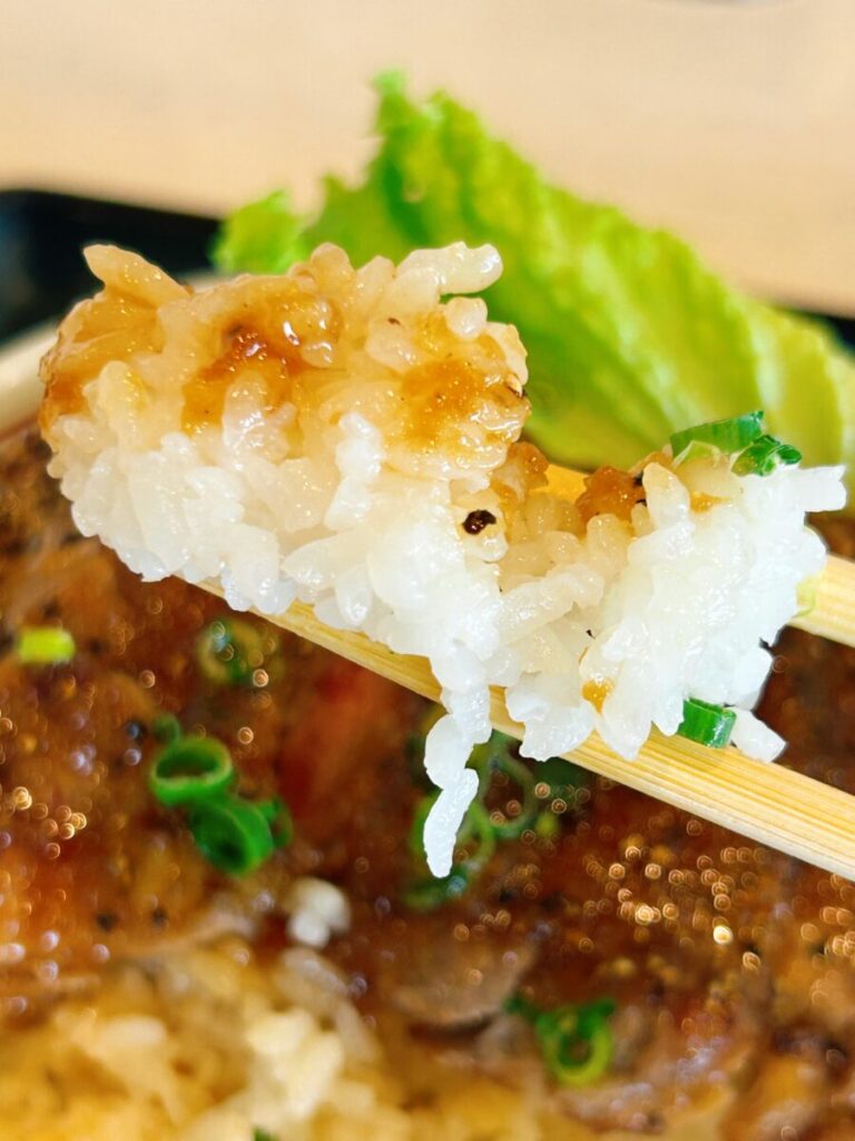 味の食卓はだかや ステーキ丼