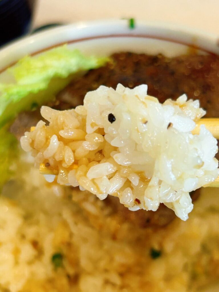 味の食卓はだかや ステーキ丼