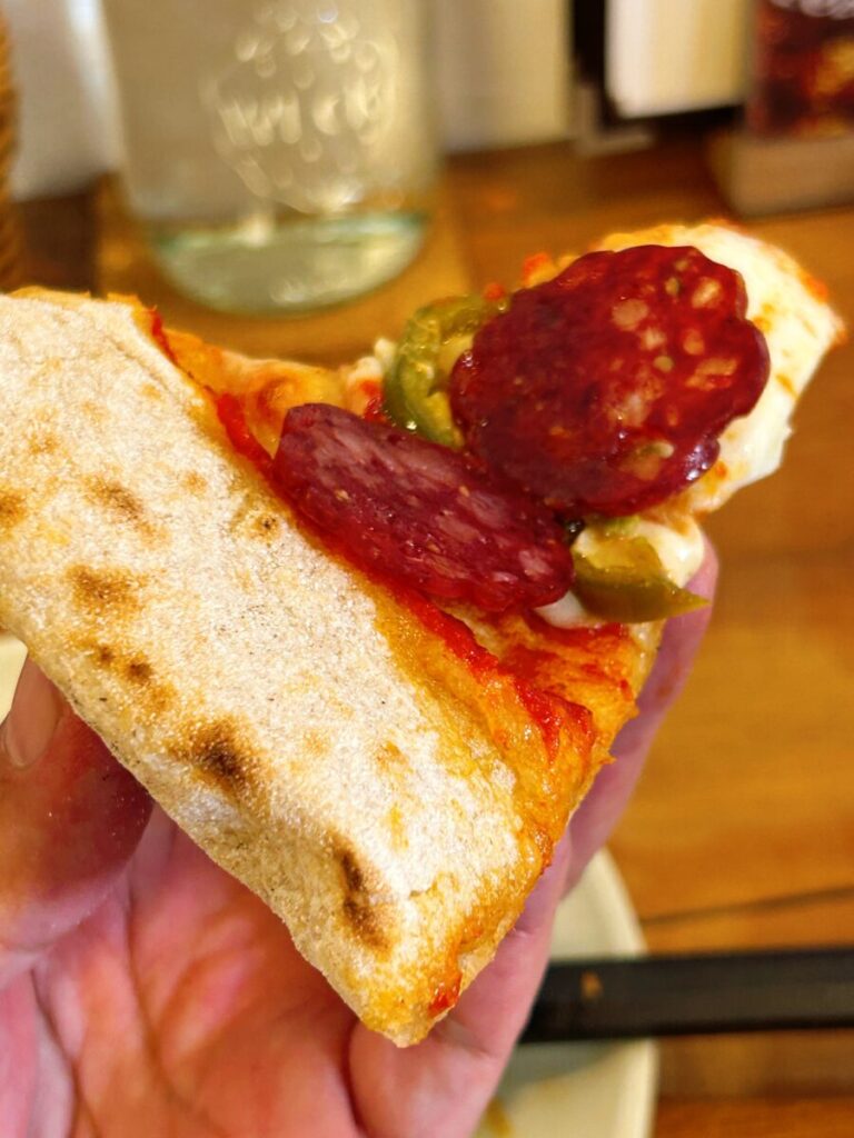 農家の自家製ピザ&カフェ あぽり サラミ&ハラペーニョピザ ピッツァ