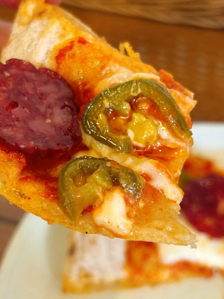 農家の自家製ピザ&カフェ あぽり サラミ&ハラペーニョピザ ピッツァ