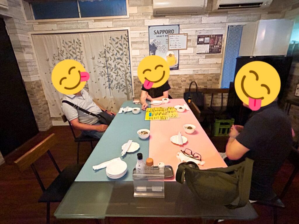 沖縄料理かりゆし 店内 雰囲気 写真
