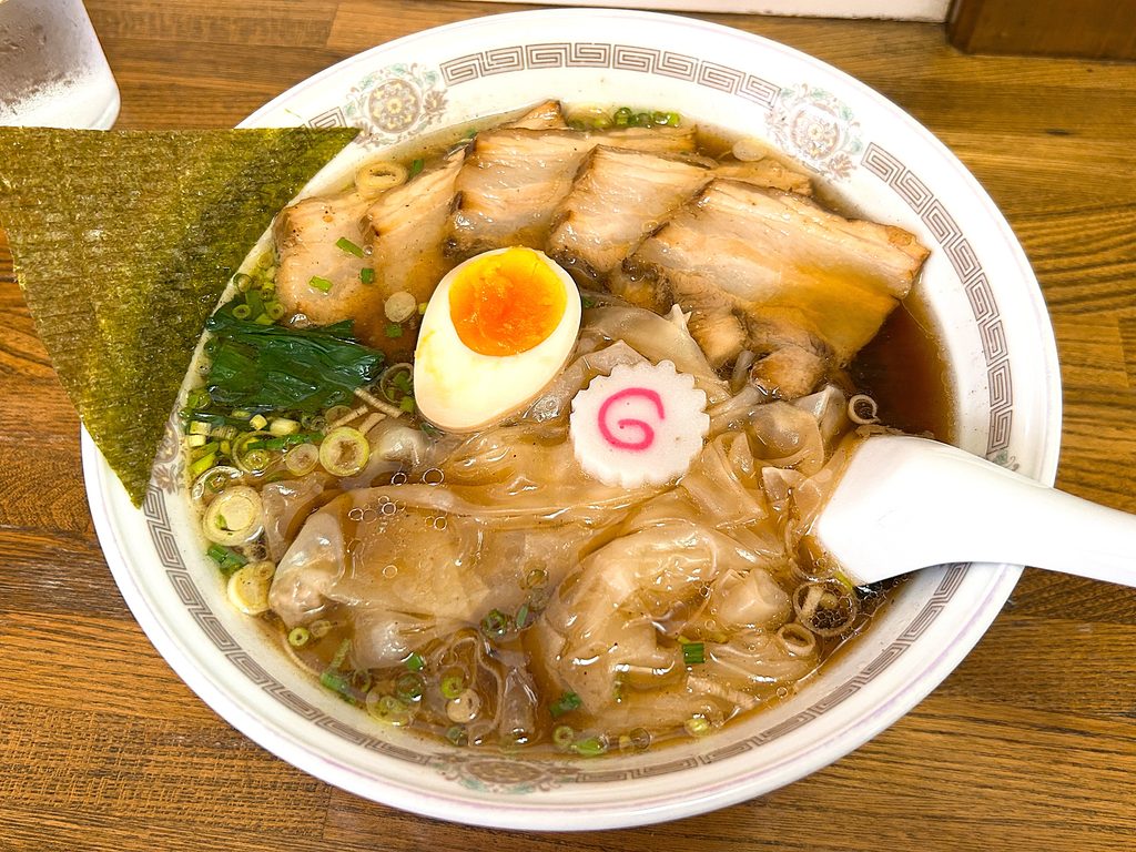 中華そば ふじ乃 チャーシューワンタン麺 大盛 チャーシューワンタンメン