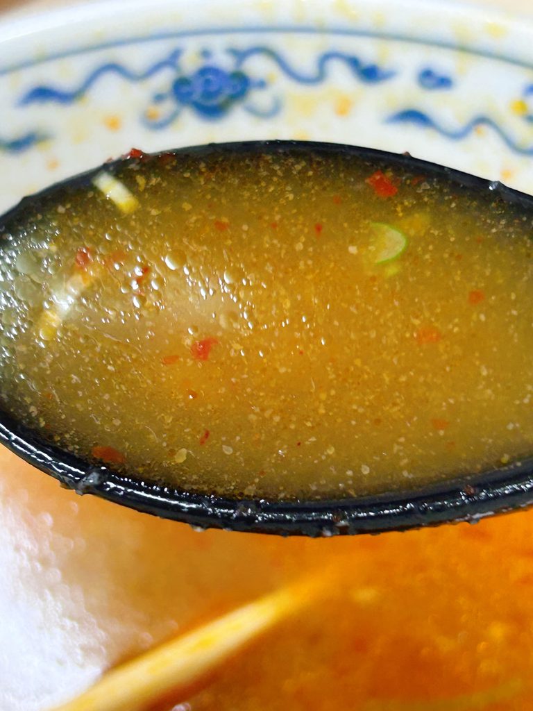 中華しせん家 担々麺 大盛