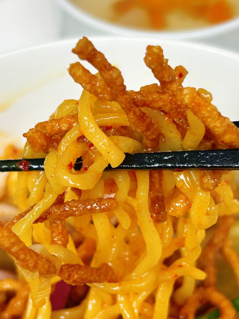 バンコクコーナー Bangkok corner カオソーイ kao soi 茹麺 揚げ麺