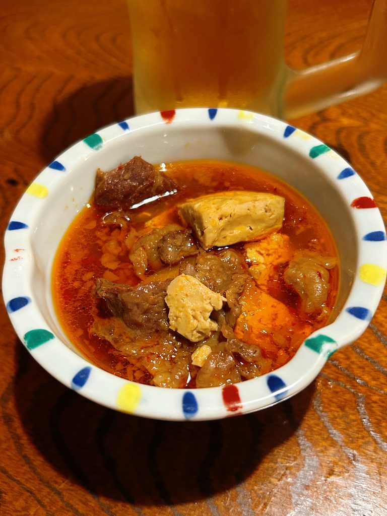 居酒屋 弘竜 牛すじ煮込み