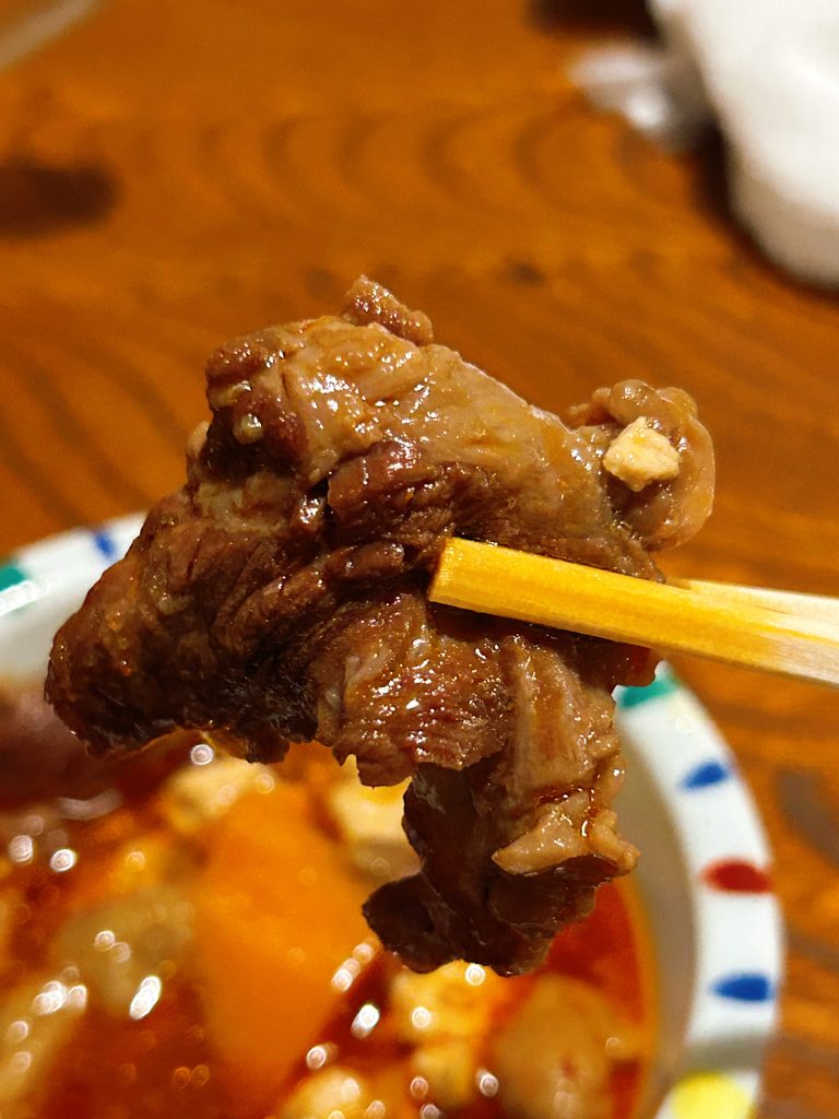 居酒屋 弘竜 牛すじ煮込み