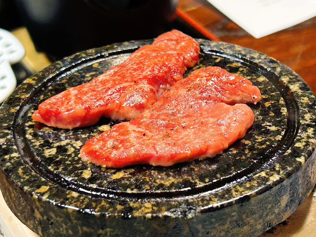亭車場 牛肉の石焼料理
