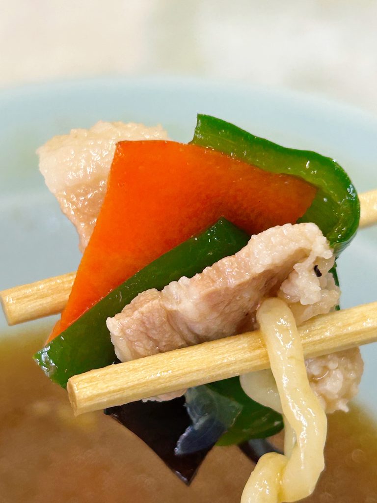 食堂かやの うまにそば大盛
