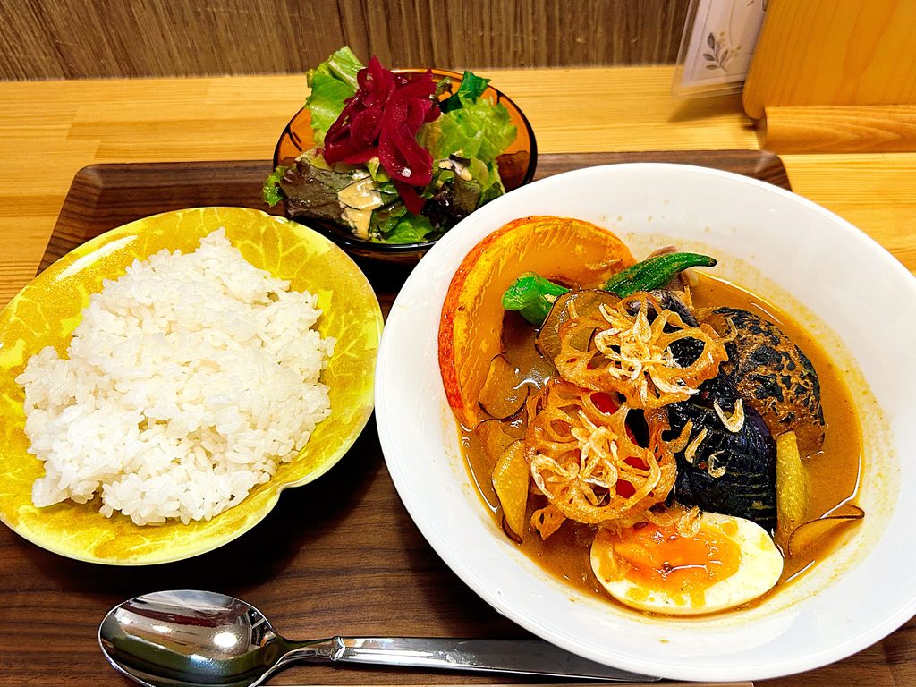 ハジメ ランチ 海老だしスープカレー
