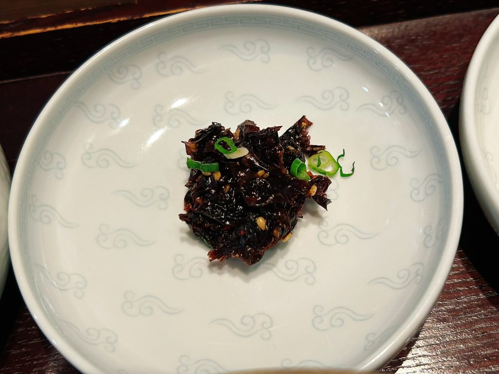 花郎亭 ランチ 和牛カルビ丼定食 パンチャン おかず 佃煮